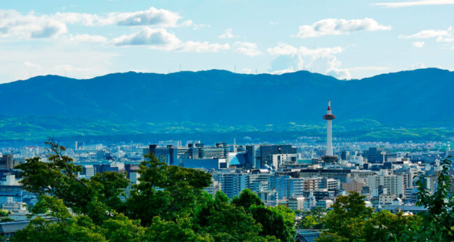 業務用エアコンの交換費用相場は？京都での導入ポイントを解説：LCC削減と補助金活用戦略